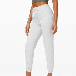 Lululemon High Rise Scuba Jogger